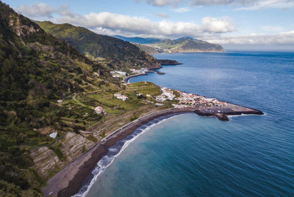 5. praia do fogo